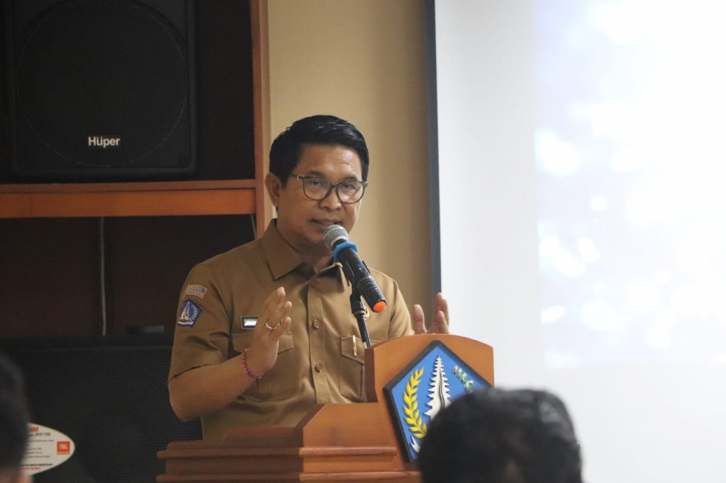 Sekda Adi Arnawa Buka Pelatihan Penyusunan RPJPD, RPJMD dan Renstra